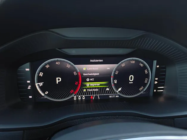 SKODA Karoq 2.0 TSI SportLine 4x4 DSG