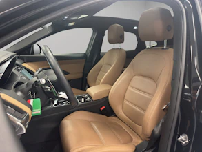 https://vehicle.imgix.net/4452029/bf00ca15-00c8-4813-a3d5-a03a94cbebd6.jpg