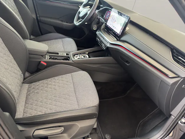 SKODA Octavia Combi 1.5 TSI 150PS SportLine DSG-Automat inkl. AHK