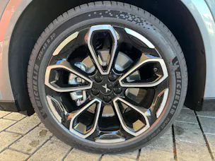 XPENG G6 	Performance AWD 4x4 *487PS* inkl. AHK elektrisch