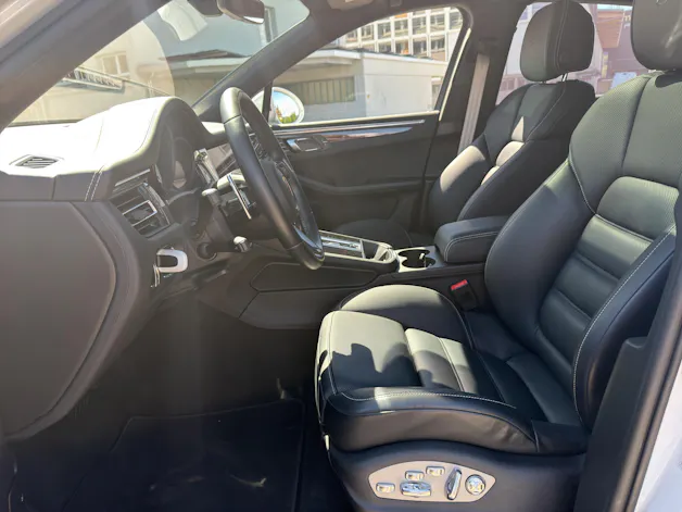 PORSCHE Macan 2.9 V6 GTS
