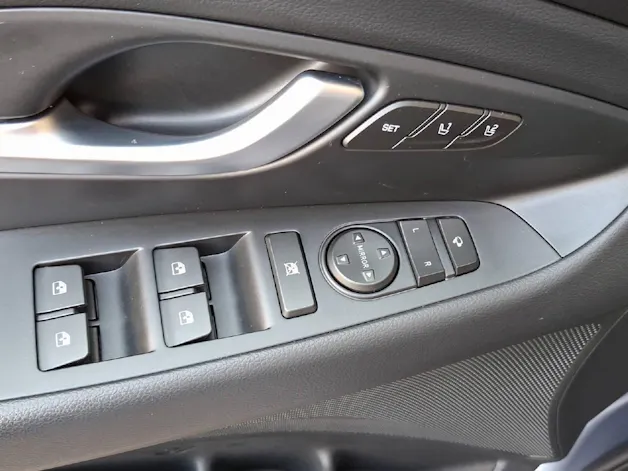 HYUNDAI i30 1.5 T-GDi Vertex