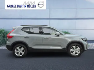 VOLVO XC40 2.0 B3 MH Essential