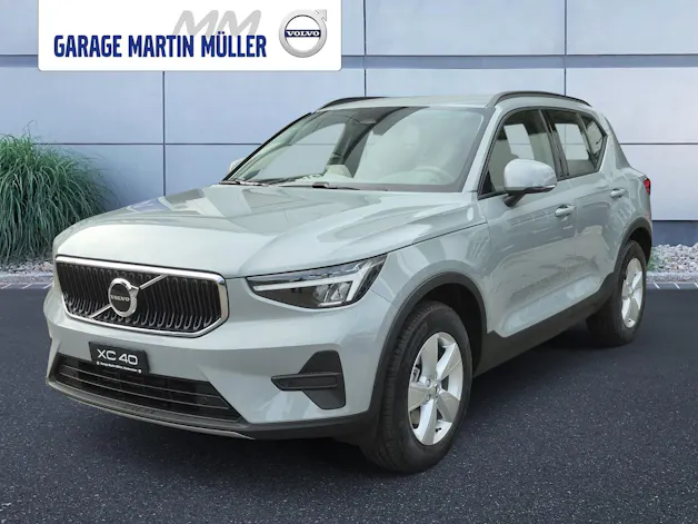 VOLVO XC40 2.0 B3 MH Essential