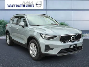 VOLVO XC40 2.0 B3 MH Essential