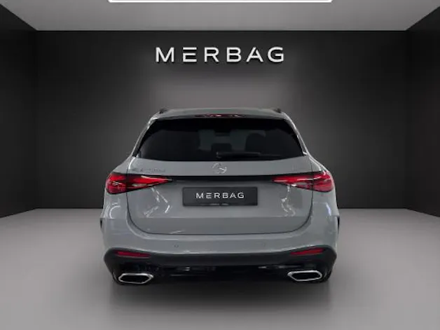 MERCEDES-BENZ GLC 220 d 4M 9G-Tronic
