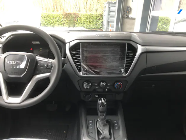 ISUZU D-MAX 2,2 Space Evolution AT 4x4