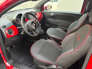 FIAT 500C 1.0 N3 MildHybrid Red