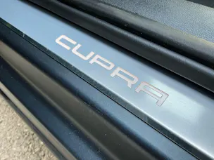 CUPRA Formentor VZ 4Drive *** TECH GREY MATT & TOP AUSSTATTUNG ***