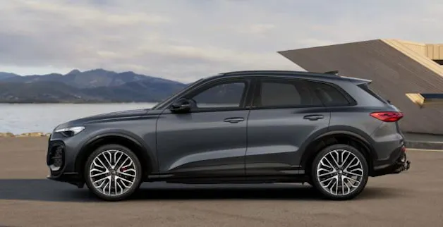 AUDI SQ5 TFSI quattro S-tronic