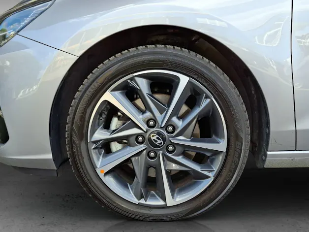 HYUNDAI i30 1.5 T-GDi Vertex