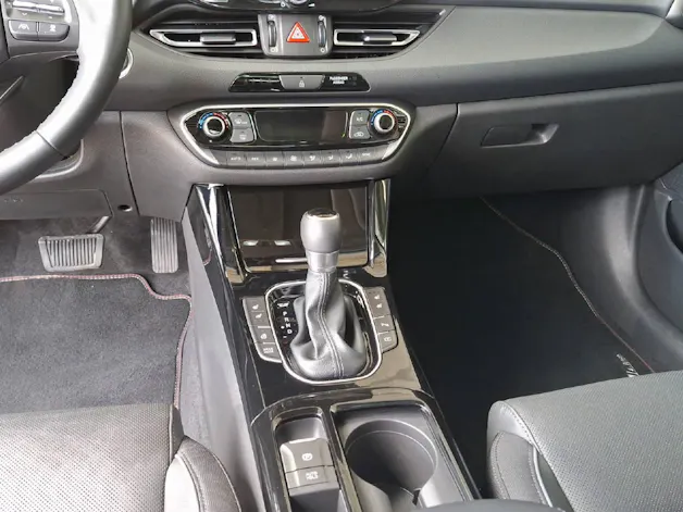 HYUNDAI i30 1.5 T-GDi Vertex