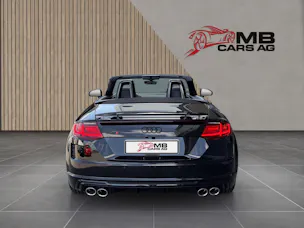 AUDI TT Roadster TTS S-tronic quattro / Neuwagen erst 200km!!