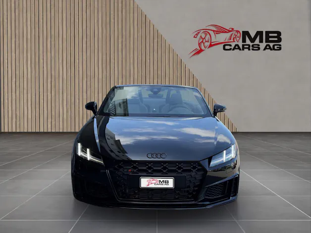AUDI TT Roadster TTS S-tronic quattro / Neuwagen erst 200km!!