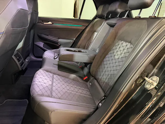 VW Golf 1.5 e TSI mHEV R-Line DSG