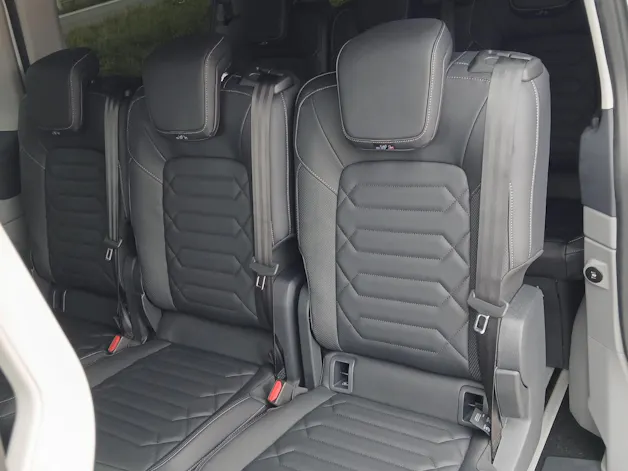 FORD Tourneo Custom Bus 320 L1 2.0 EcoBlue 170 Titanium 4x4