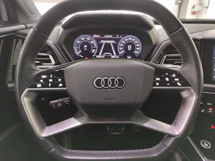 AUDI Q4 e-tron S-Line 50 quattro