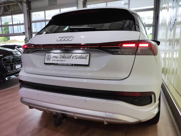 AUDI Q4 e-tron S-Line 50 quattro