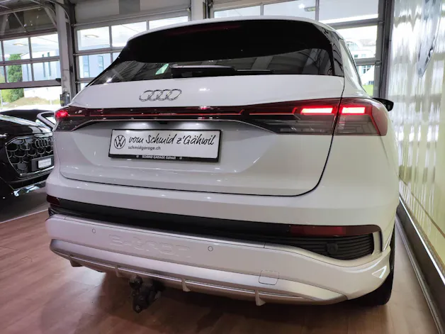 AUDI Q4 e-tron S-Line 50 quattro