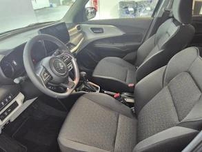 https://vehicle.imgix.net/4452169/463c70fb-b777-431c-8177-89ec228ab68a.jpg