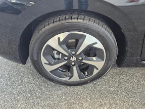 https://vehicle.imgix.net/4452169/55c309cb-6c36-4d85-b247-124f8a5d8751.jpg