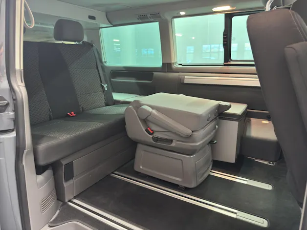 VW T6.1 California 3000 2.0 TDI 204 Beach E