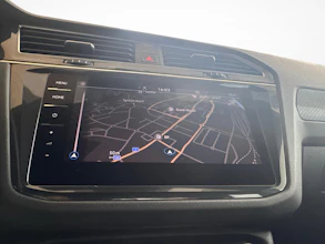 https://vehicle.imgix.net/4452196/2d70962e-b58a-4352-a45f-fb019b9f4b56.jpg