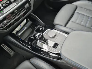 BMW X4 M40d