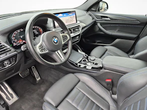 https://vehicle.imgix.net/4452201/461be24c-8945-4a3f-b028-0872e56eea56.jpg