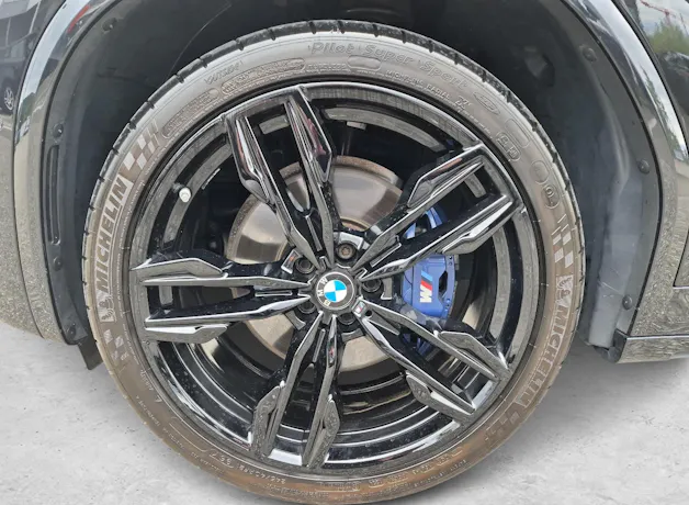 BMW X4 M40d