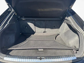 https://vehicle.imgix.net/4452211/b95b8f12-2ef3-4c6f-afe6-e293462b2b93.jpg