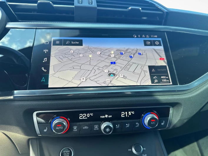 Fahrzeugbild AUDI Q3