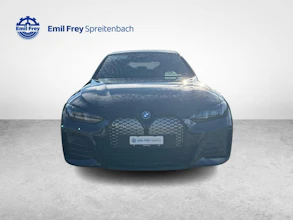 https://vehicle.imgix.net/4452213/ee7bf79a-8e44-4823-8b98-956a4ee3db4c.jpg