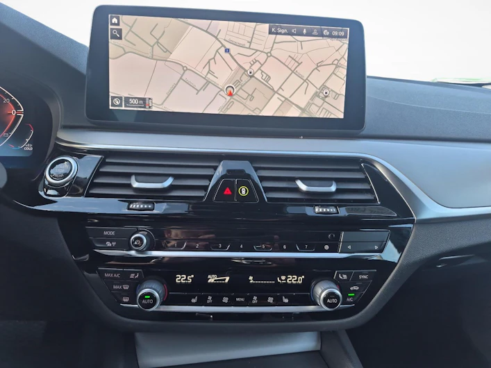 Fahrzeugbild BMW 5 SERIES