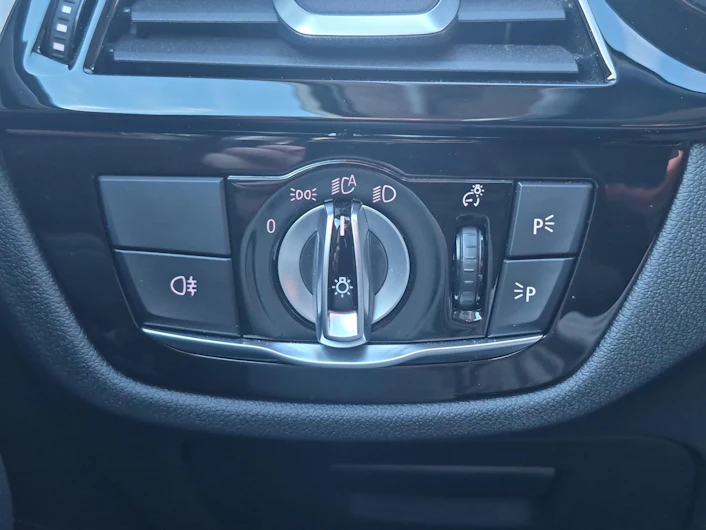 Fahrzeugbild BMW 5 SERIES