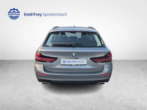 https://vehicle.imgix.net/4452215/a67b4f7d-71f8-4e4e-a037-bb0a063503bc.jpg