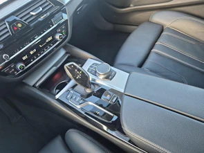 Fahrzeugbild BMW 520d xDrive Touring