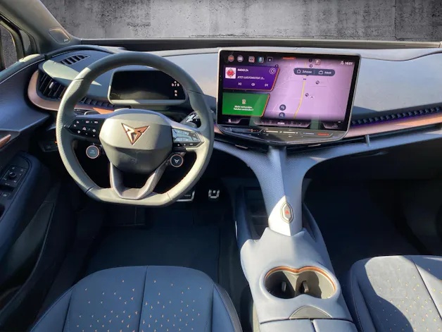 CUPRA Tavascan VZ Adrenaline 4D