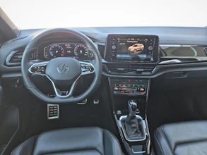 https://vehicle.imgix.net/4452219/143aa403-d93c-4e04-8e68-0a09e1688138.jpg