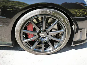 MERCEDES-BENZ SL 63 V8 AMG Cabriolet