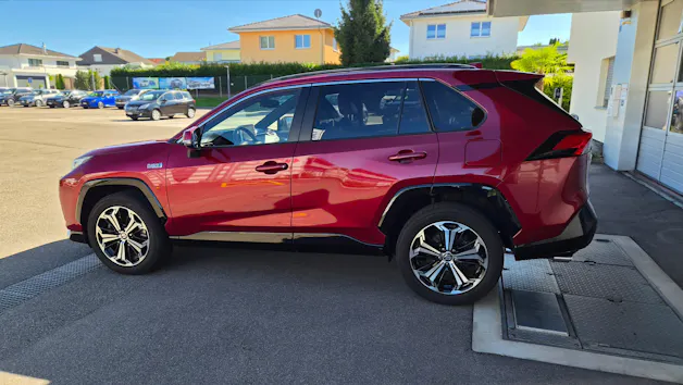 Suzuki Across 2.5 PHEV Compact Top 4x4