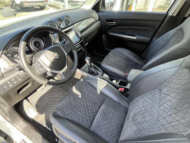 Suzuki Vitara 1.4 T Piz Sulai Top Hybrid 4x4