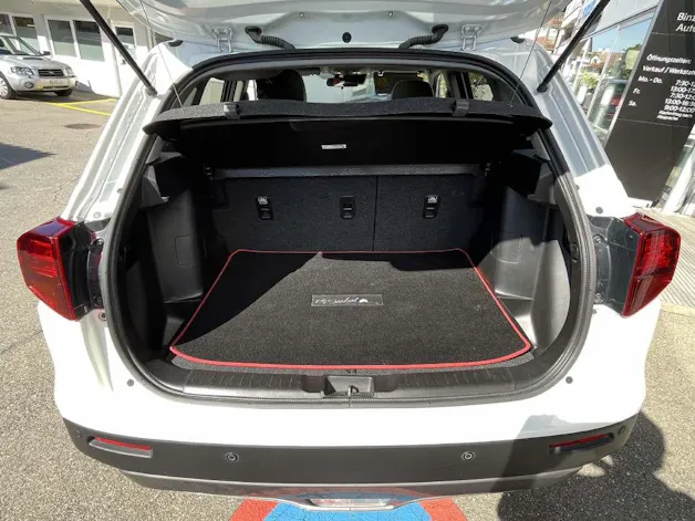 Suzuki Vitara 1.4 T Piz Sulai Top Hybrid 4x4