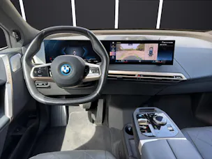 BMW iX M60