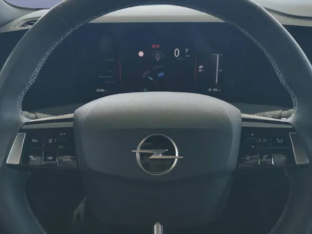 OPEL Astra-e Sports Tourer Swiss Plus
