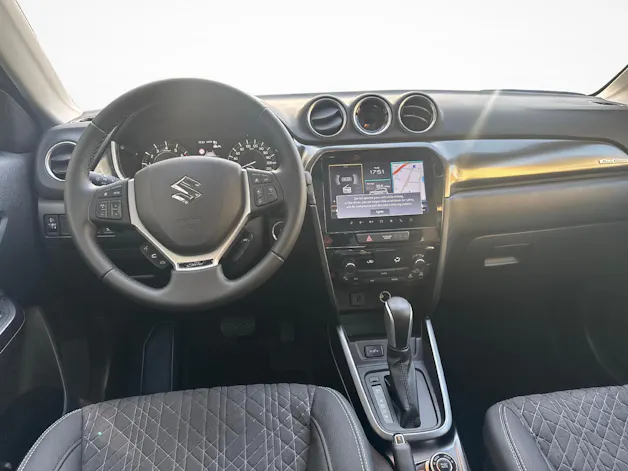 Suzuki Vitara 1.4 T Piz Sulai Top Hybrid 4x4
