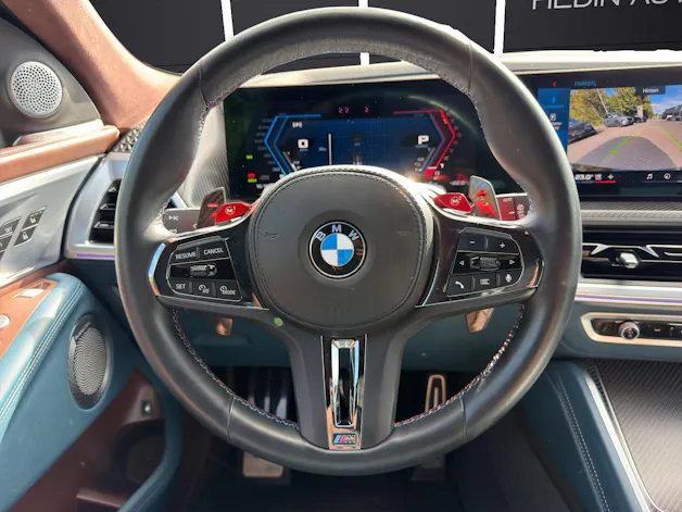 BMW XM Plug-in Hybrid