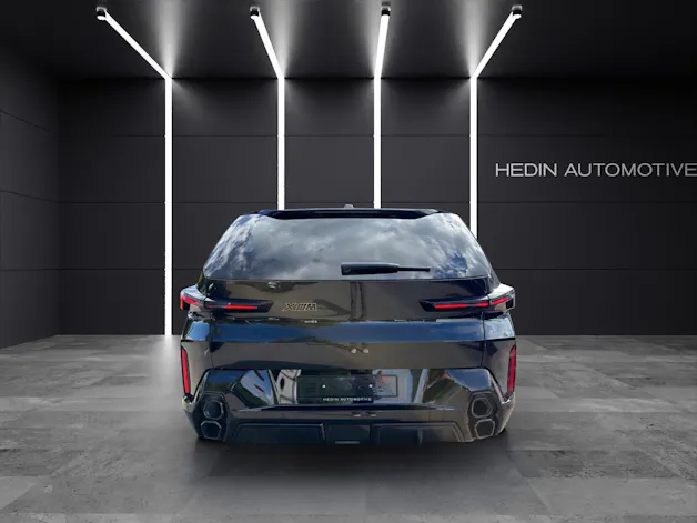 BMW XM Plug-in Hybrid
