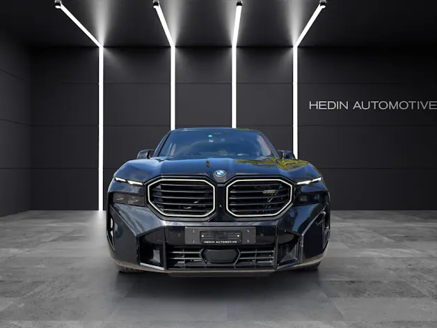 BMW XM Plug-in Hybrid