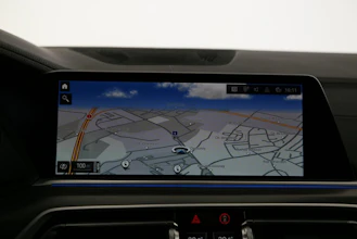 https://vehicle.imgix.net/4452420/a1616ca1-7e33-45e6-9498-fcbc6a5ef617.jpg